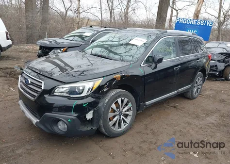 2017 Subaru Outback 2.5I Touring z USA, uszkodzony, nr VIN 4S4BSATC1H3289152